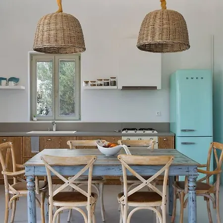House Of Harmony - Beachfront Semesterbostad Antiparos