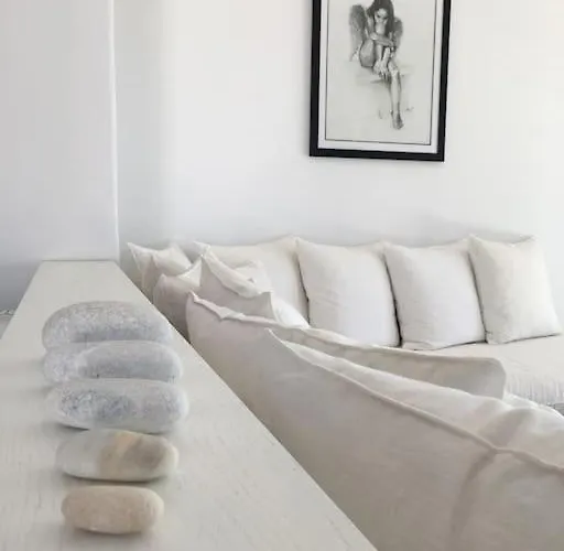 House Of Harmony - Beachfront Semesterbostad *