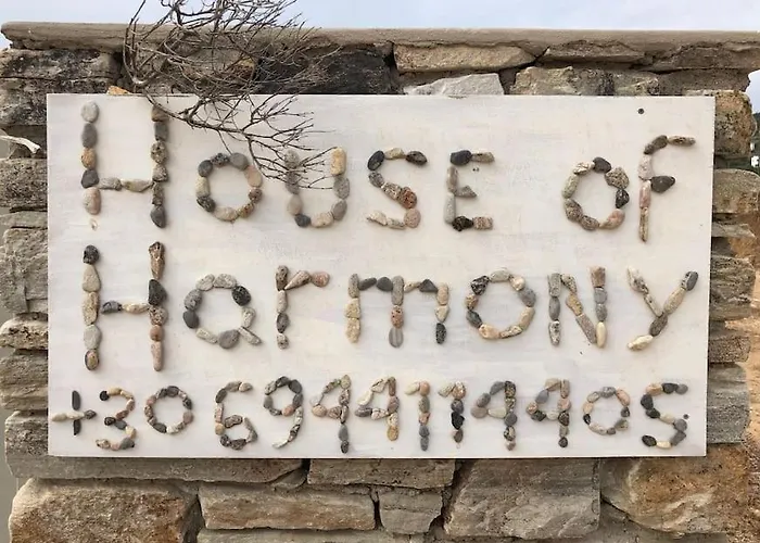 House Of Harmony - Beachfront Semesterbostad